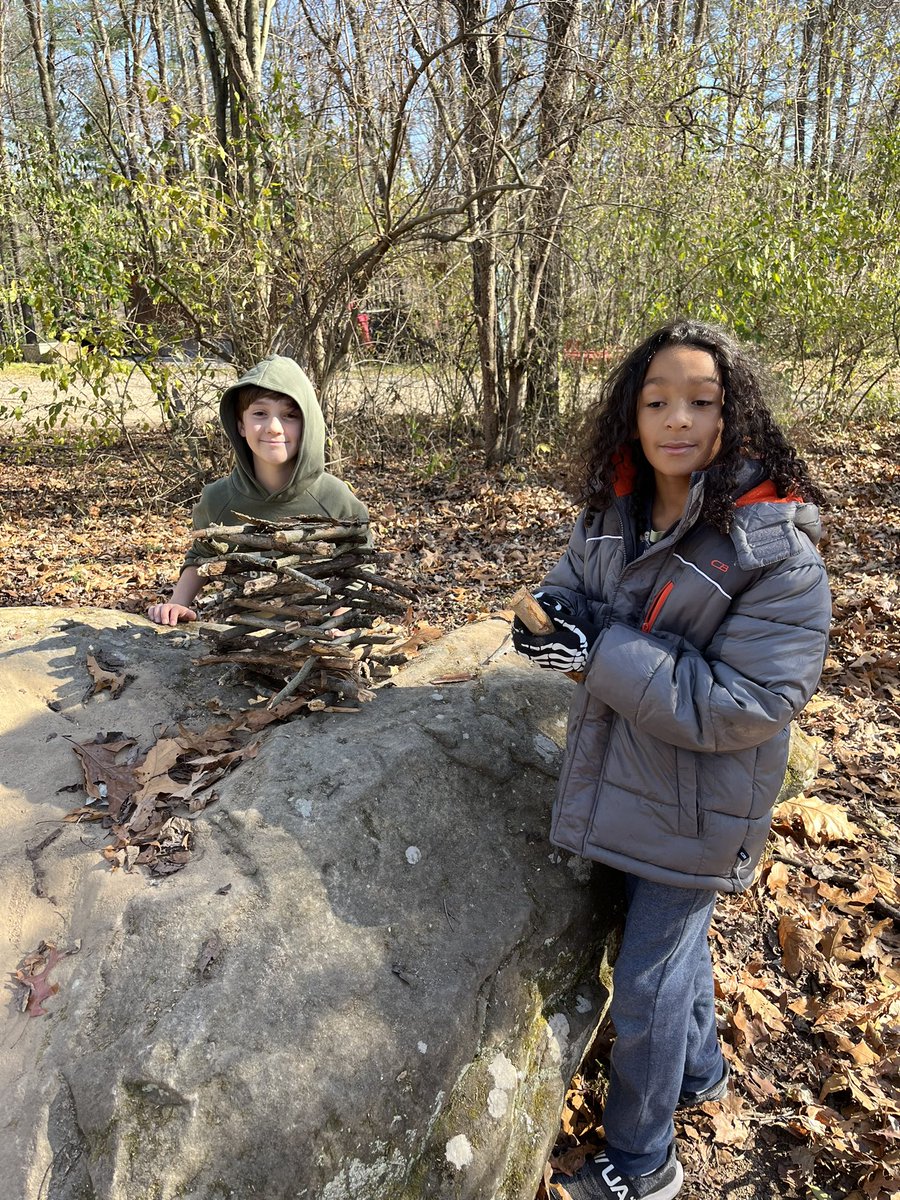 Amanda Dodez tweet media