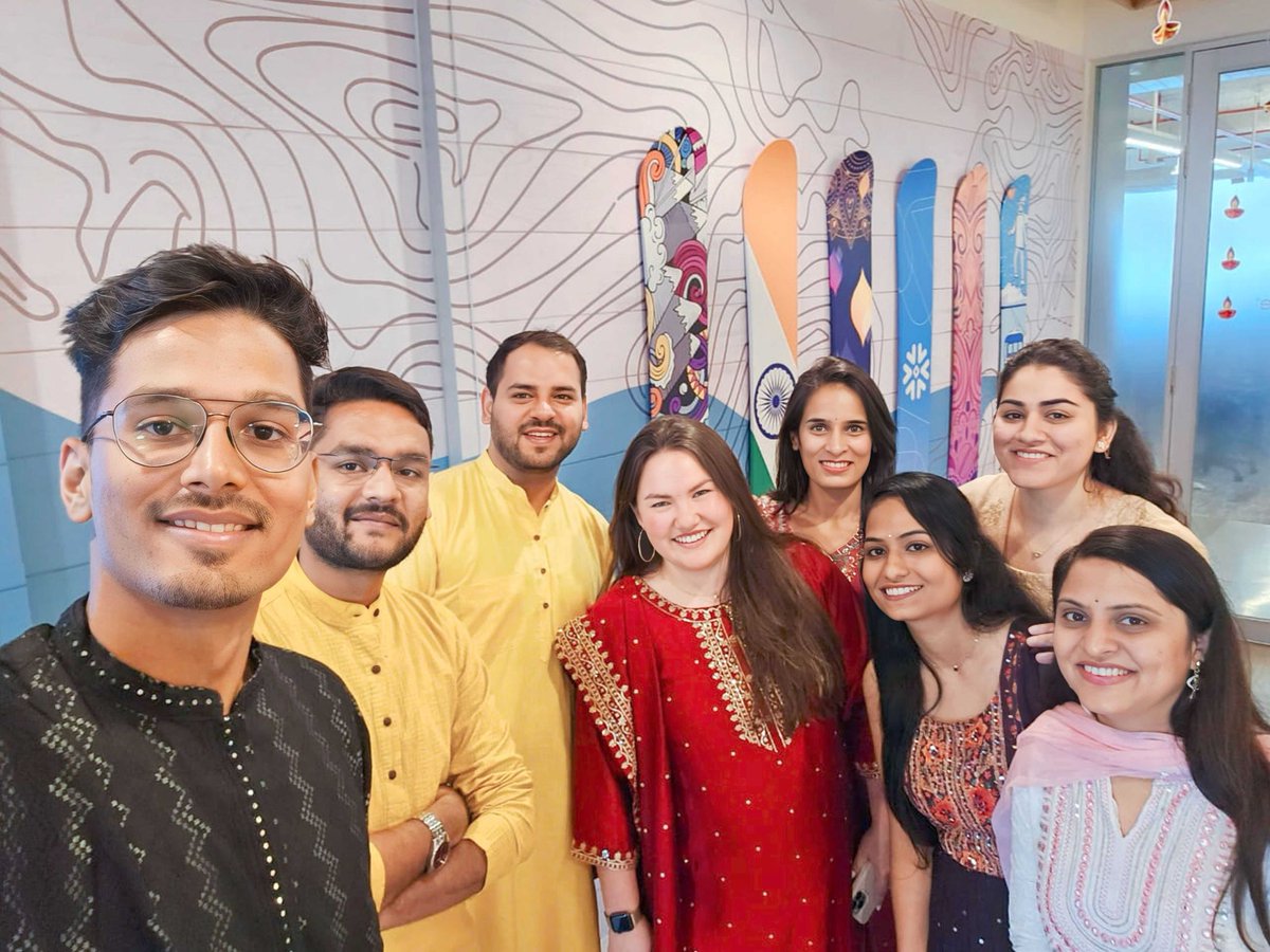 Snowflake's tweet photo. Happy Diwali! 🪔 We made this year's festival of lights a memorable one at Snowflake Pune. 🤩 From Diya painting to prizes for the best dressed, and the participation of around 270 Snowflakes, our celebration was nothing short of magical. #LifeAtSnowflake #SnowflakeIndia ✨❄ https://t.co/Bt0J1zwnCs