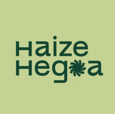 Gizartea | 

Tuteran proiektu berri bat abian jarri da mugimendu sozial, kultural eta euskaldunak sustatzeko.

👉 <a href="/HaizeHegoa/">Haize Hegoa</a>
