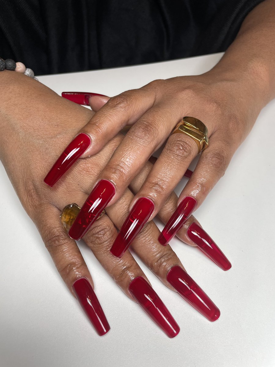 LuxK1209 tweet media