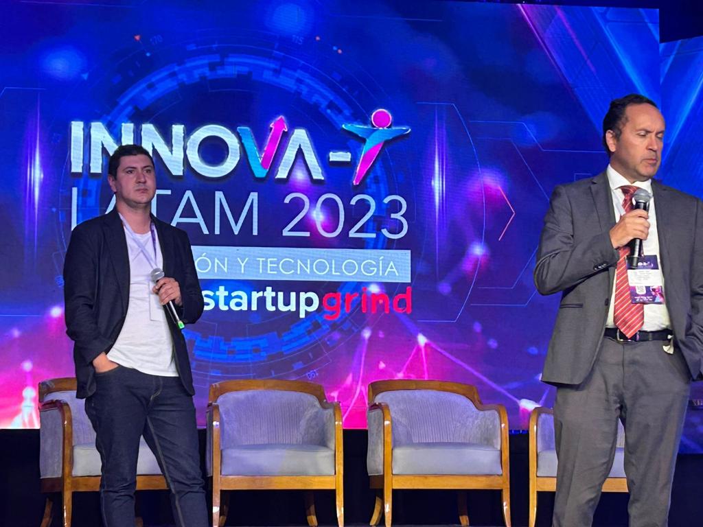 ApoloAbogados's tweet photo. El martes 7 de noviembre, nuestro asociado Andrés Jácome, participó como ponente en la segunda edición de Innova-t Latam, en el foro sobre la Ley de Protección de Datos. Felicitaciones, Andrés, gran intervención en un tema de mucha actualidad e importancia #InnovaTLatam https://t.co/6cjlZArTcg