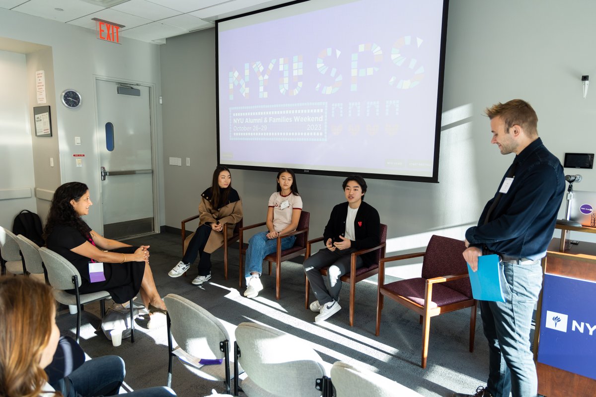 NYUSPS's tweet photo. #FBF to the recent @NYUAlumni & Families Weekend!
A student panel for first year parents; lectures by @NYUCGA's @AmyJaffeenergy & DPB's Anna Tavis; & a presidential welcome hosted by @nyuniversity president Linda Mills.
#WeAreSPS #NYUAlumni #VioletPride #NYUAlumniWeekend https://t.co/fCkoBPV9Ul