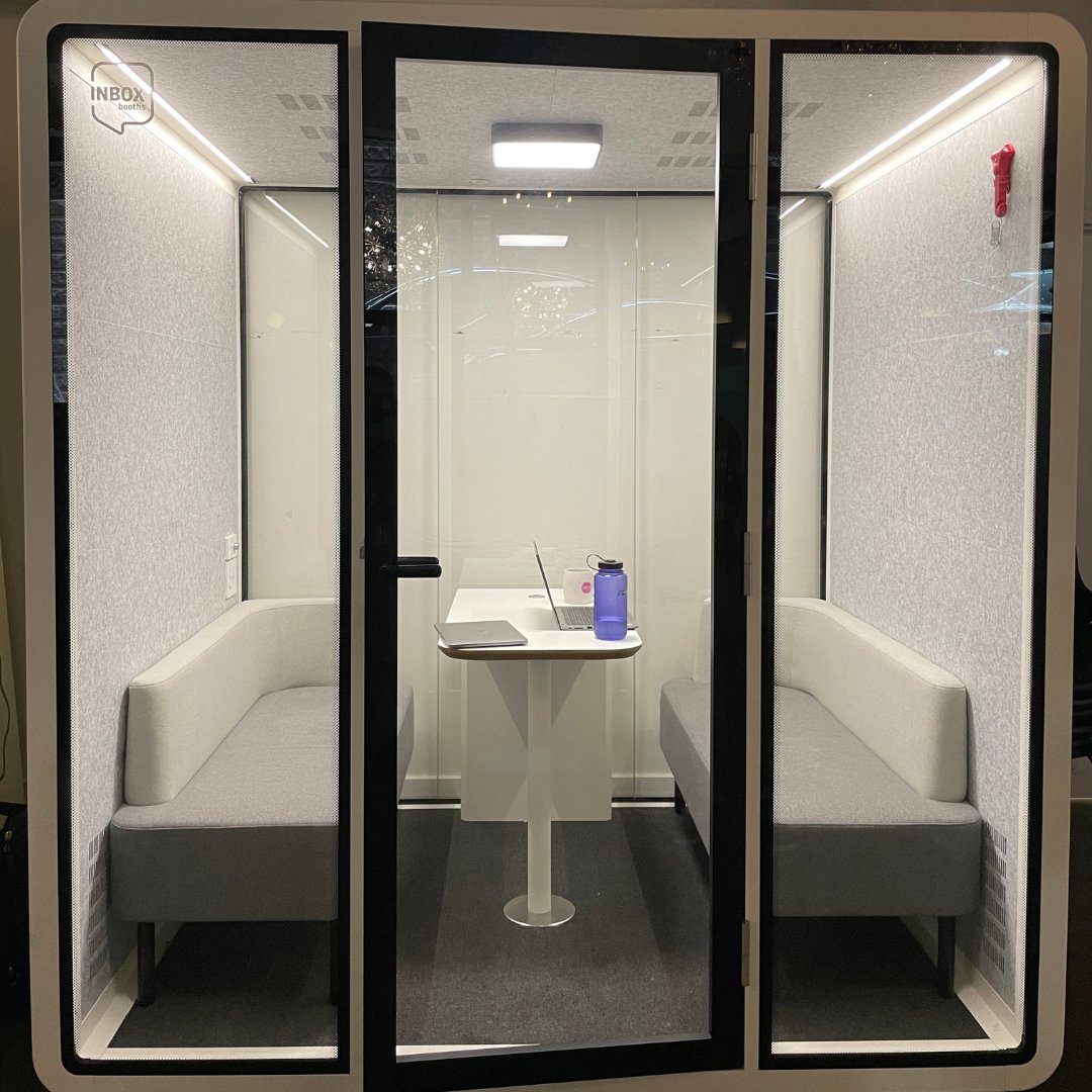 csiTO's tweet image. New phone (booth), who this? Thanks to our new partnership with #InboxBooths, we’re excited to share that CSI Spadina now features 3 new meeting pods! These new spaces will allow for greater flexibility with your video chats & small team meetings. Come by and check them out!