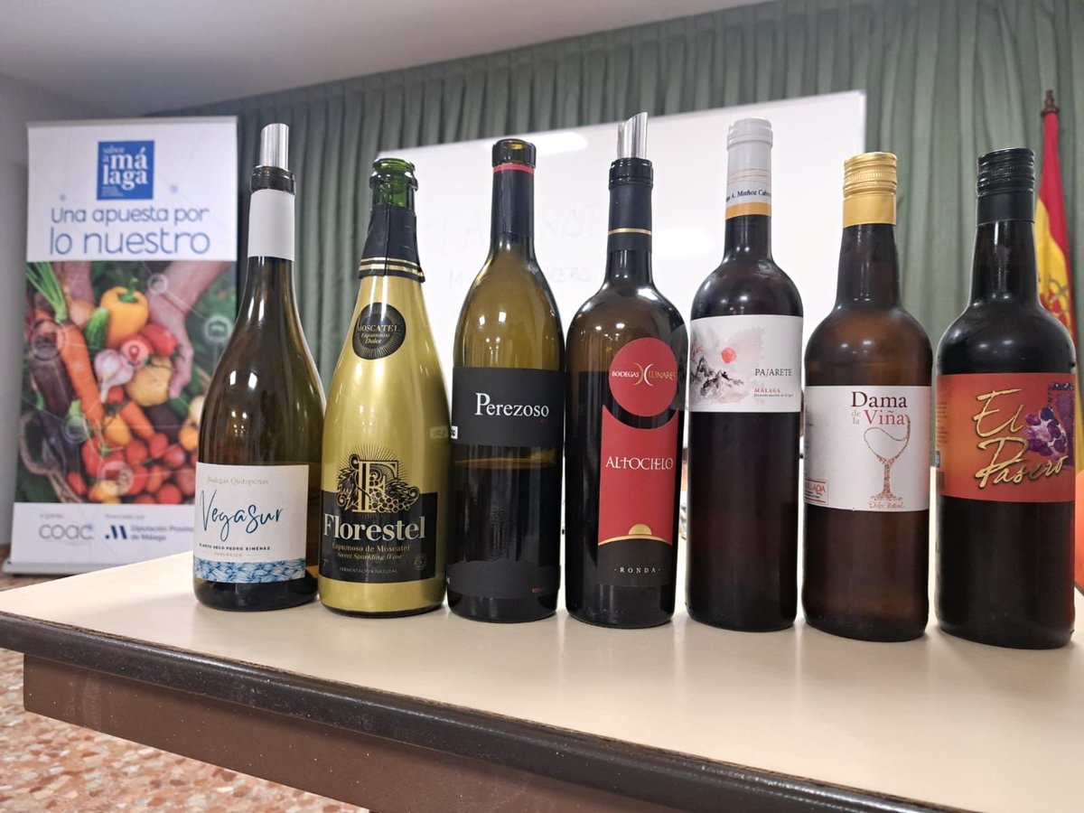 <a href="/SaboraMalaga/">Sabor a Málaga</a> <a href="/diputacionMLG/">Diputación de Málaga</a> 🔘 Los vinos Vegasur, un blanco seco Pedro Ximénez y Florestel, espumoso moscatel, ambos de <a href="/BQuitapenas/">Bodegas Quitapenas</a>
🔘 El tinto Perezoso de @BGonzaloBeltra
🔘 Altocielo tinto de <a href="/BodegasLunares/">BodegasLunares Ronda</a>
⤵