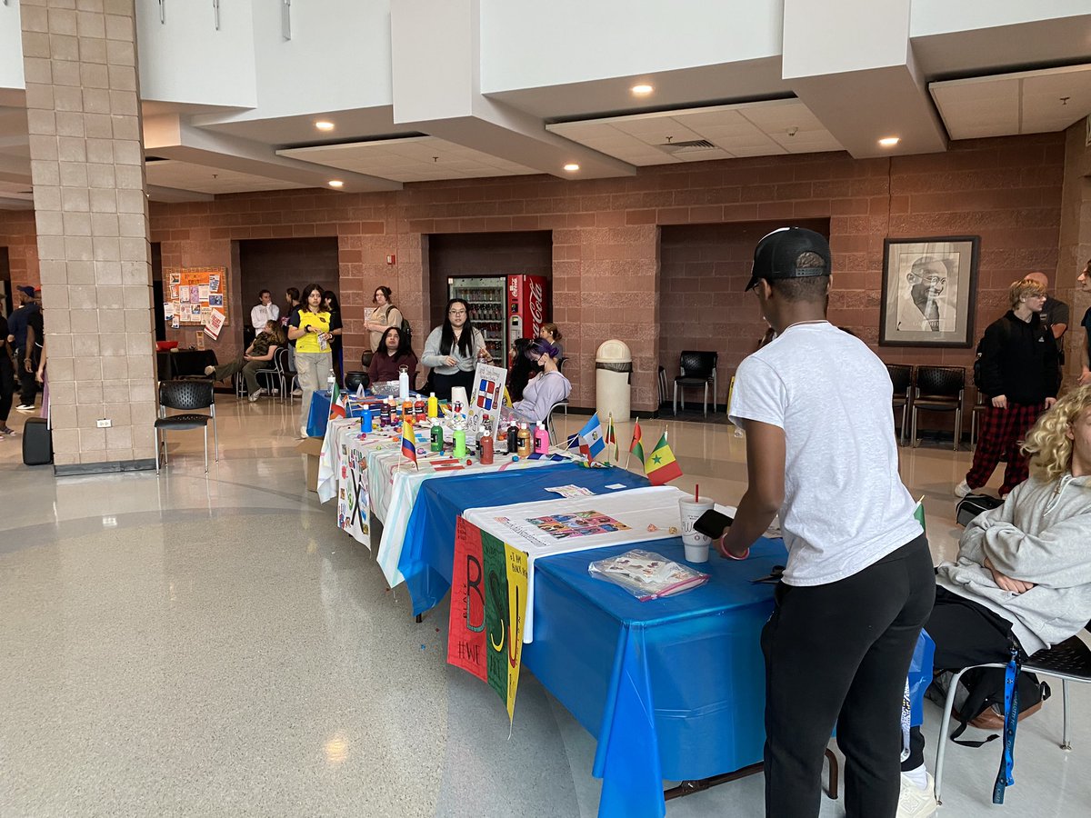 LevineHigh's tweet photo. Our International Festival celebrating student diversity was a success!  This collaboration between the LMCHS International Club and CPCC’s Student Engagement office was student initiated, student organized, and student led.  We are so proud of our students for their hard work. https://t.co/Fjej8hav7A