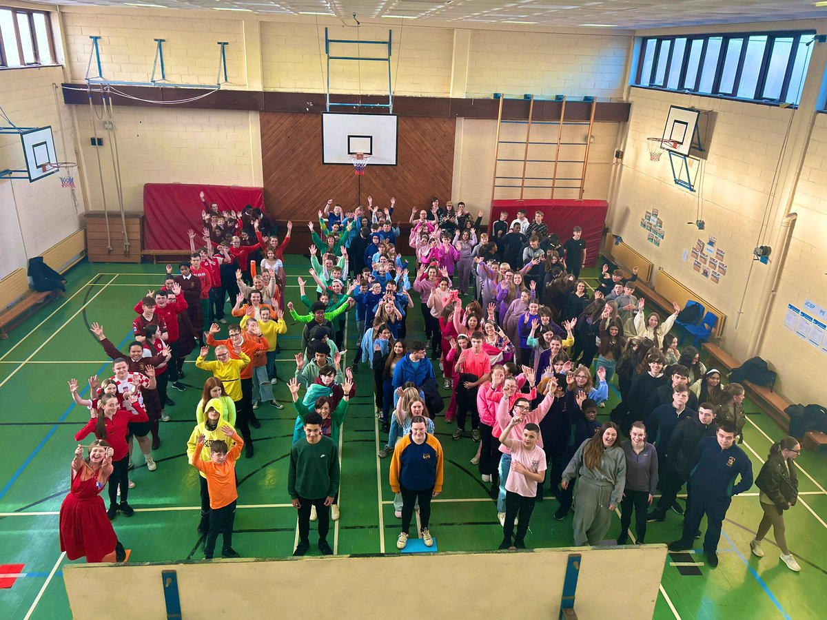 mercyinchicore's tweet photo. Staff and students of Mercy turned up in rainbow colours today for #StandUpWeek ๐ ๐๐
โโDonโt ever be afraid to show your true coloursโโ โค๏ธ๐๐๐๐๐งก https://t.co/M7Cyi8qrCS