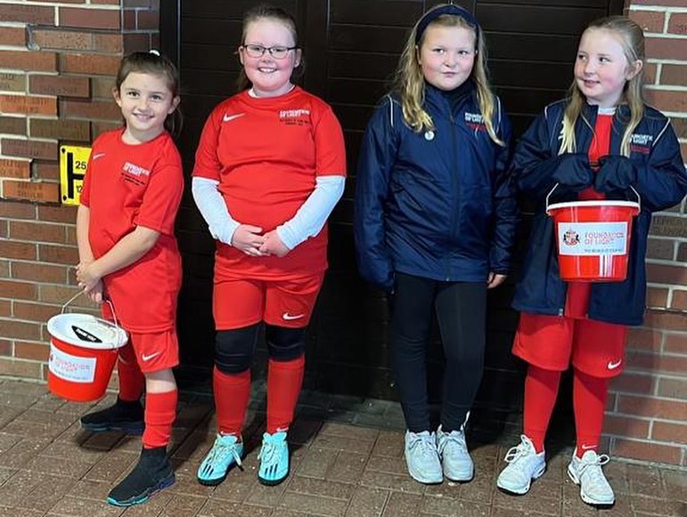 SAFCFoL's tweet photo. 👧⚽ Girls from across our female football pathway will be hosting a bucket collection outside the @StadiumofLight tomorrow 🏟️

The funds raised will help develop the programme for young girls looking to follow in the footsteps of players such as Grace Ede and Katy Watson ❤️ https://t.co/wOvFIOsjO3