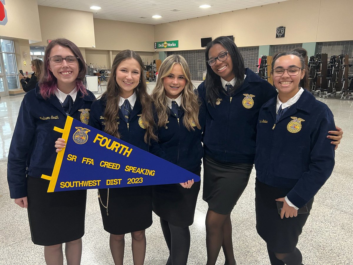 Ridgepoint_FFA's tweet photo. Congratulations to these ladies who competed at the Southwest District LDE contest today! 

Sr. Creed Speaking- 4th 
Bailey Stockland 

Sr. Quiz- 7th
Hannah Figueredo 
Kaychi Agbim
Aryssa Davis 
(Parker Schaffhausen- 3rd Overall Individual)

Job Interview- 7th 
Bella Baldwin https://t.co/rf1EZHpuVF