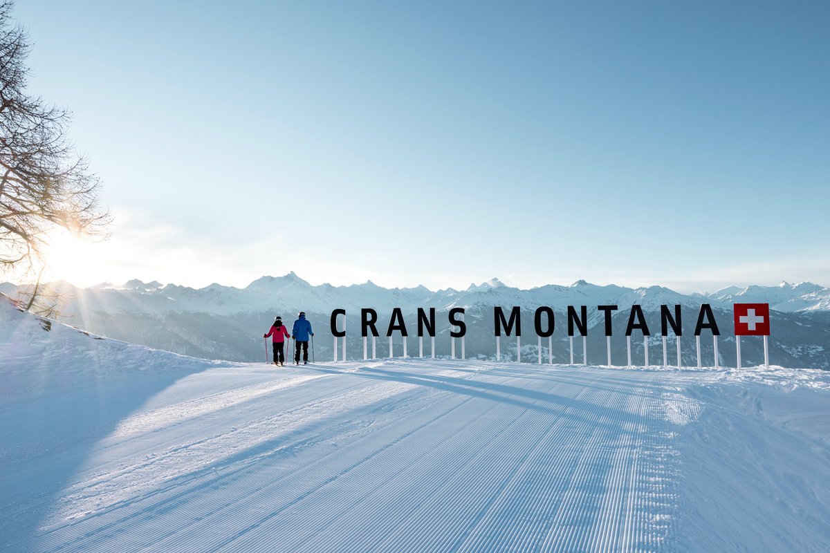 Le domaine skiable de #CransMontana annonce l’ouverture des pistes du côté de Cry d’Er les we du 18-19 novembre et du 25-26 novembre !
Qui sera au départ des télécabines Crans-Cry d’Er samedi prochain dès 8h45 ? ⛷️

Infos et tarifs ici 
bit.ly/3ubV9DP

#ski #valais