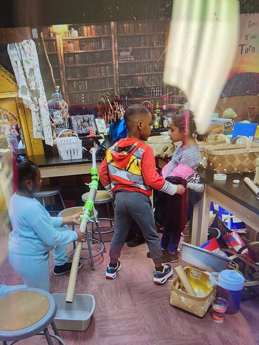 Jocelyn Lakani-Jones tweet media