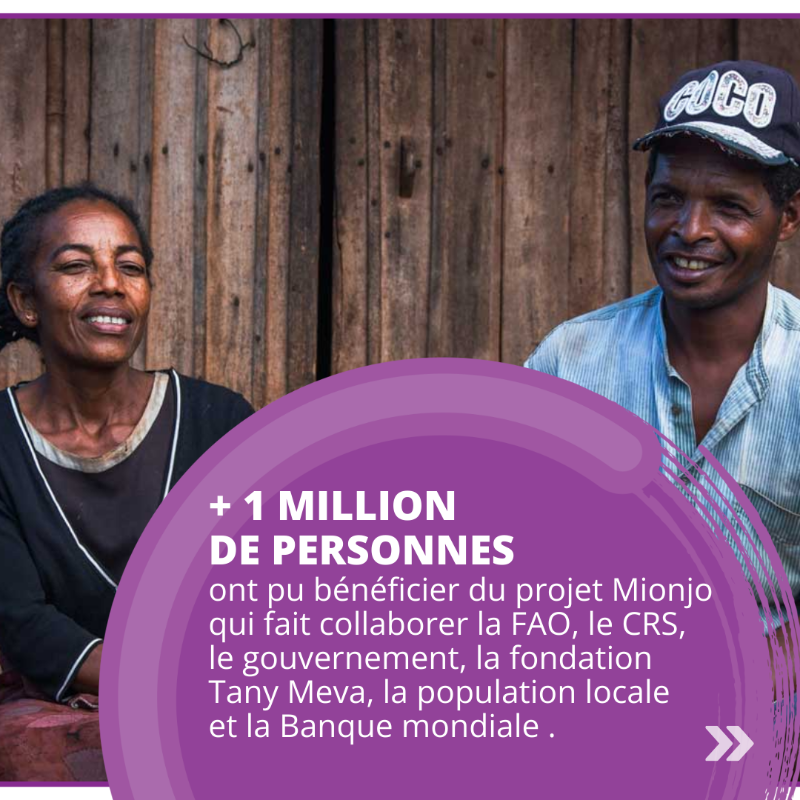 Banquemondiale's tweet photo. Pour lutter contre les défis auxquels fait face le Grand Sud de #Madagascar 🇲🇬, la @Banquemondiale collabore avec la @FAOenFrancais, le @CatholicRelief, le gouvernement, la fondation Tany Meva et la pop. locale dans le cadre du projet #Mionjo.
➡️ Swipez pour en savoir plus :