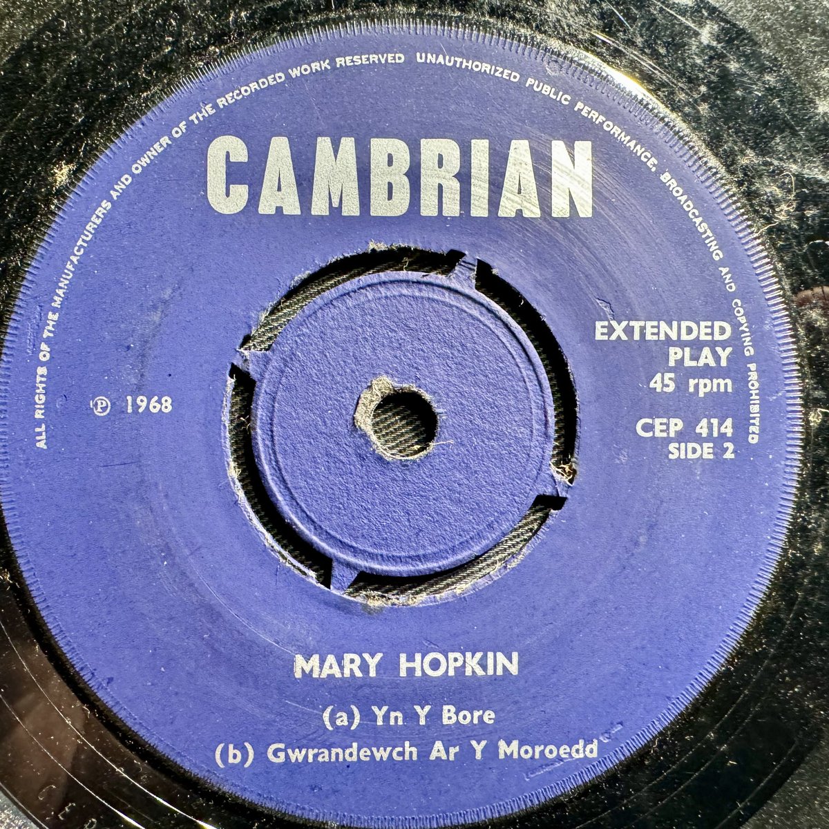 Peth Bach Crwn tweet media