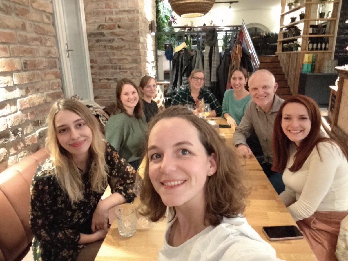 Always good to have a reason for a lab outing🍕🍷 - last evening with <a href="/TetianaSynova/">Tetiana Synova</a> from <a href="/PlacentaHD/">Placenta in Health and Disease</a> who visited us for a week <a href="/MedUniGraz/">Med Uni Graz</a> for some placenta fun! Was great having you! #TeamPlacenta