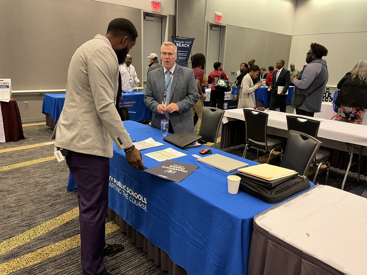 VBCPS Procurement Services tweet media