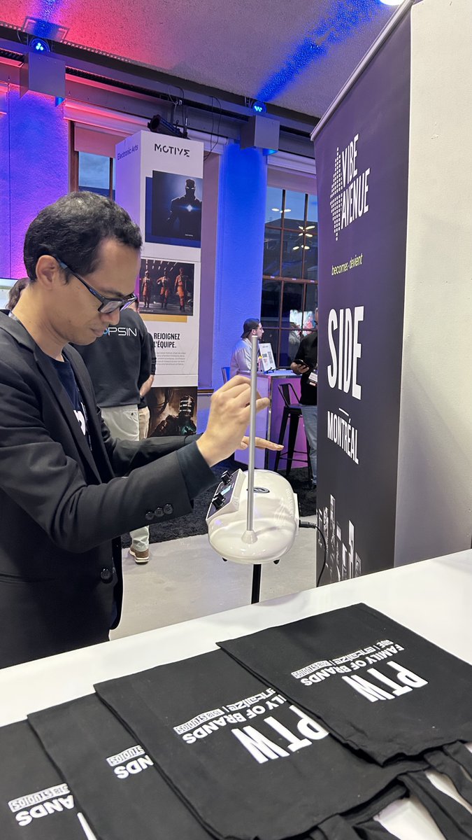 SideGlobal's tweet photo. Let the music play! Members of our #SIDEMontreal team performed at the @MIGSbiz summit this year after a wonderful day of meeting new clients and sharing the news of the recent acquisition of Vibe Avenue.
Check out some of our best moments from #MIGS23. โจ https://t.co/DIkYzbGKSm