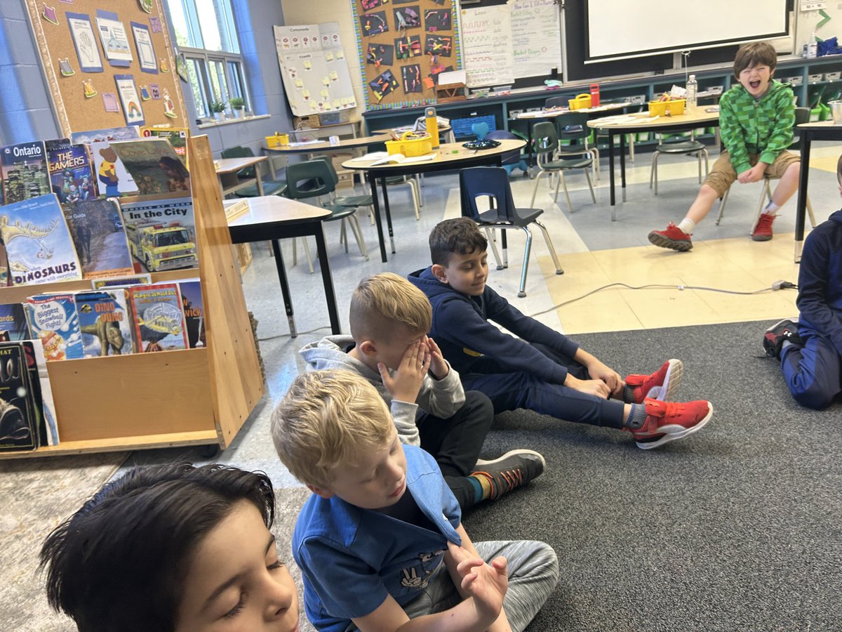 Mrs. J Nolin tweet media