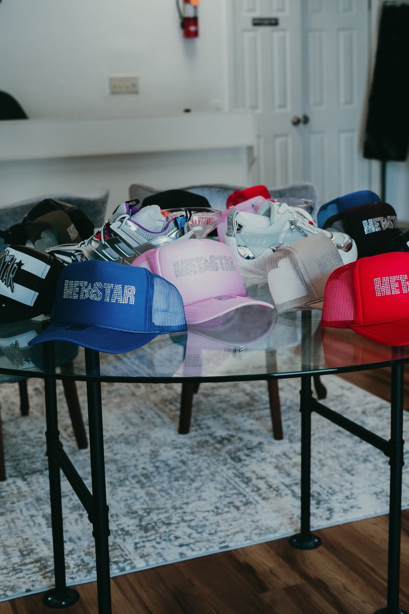 _SPLK's tweet image. OPENED MY FIRST CLOTHING STORE FOR MY BRAND, METSTAR, IN NORTHEAST, COLUMBIA! LOOKING TO PROVIDE A NEW FASHION OPTION HERE. NEW PIECES DROPPING EVERY WEEK. COME BY AND CHECK IT OUT IF YOU HAVENT YET. 9557 TWO NOTCH ROAD, SUITE B, COLUMBIA, SC 29223 ✨