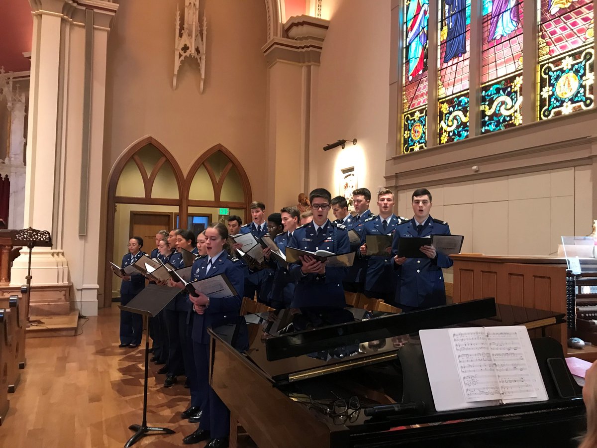 BishopGolka's tweet photo. Thanks to the United States Air Force Academy Catholic Cadet Choir for the beautiful hymns during our Veterans Day Mass. https://t.co/cQRaWx4B4G