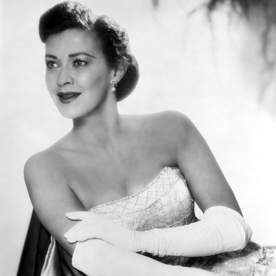 cc_alumni's tweet photo. Today, the Columbia College community celebrates Jane Froman's birthday! ❤️
 
One of the college's most renowned alumnae, we remember the timeless beauty, talent and inspiration of the 1926 graduate of Christian College.
 
📽️: https://t.co/PMbRVyVoPq
 
#WeAreCC https://t.co/uabJhXB48Y