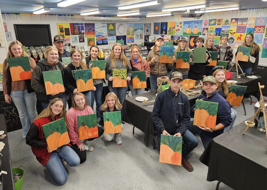 LetThereBeArt_'s tweet photo. We made SO many new friends!  Thanks for creating with us at Let There Be Art! https://t.co/JDcLmGZsyo