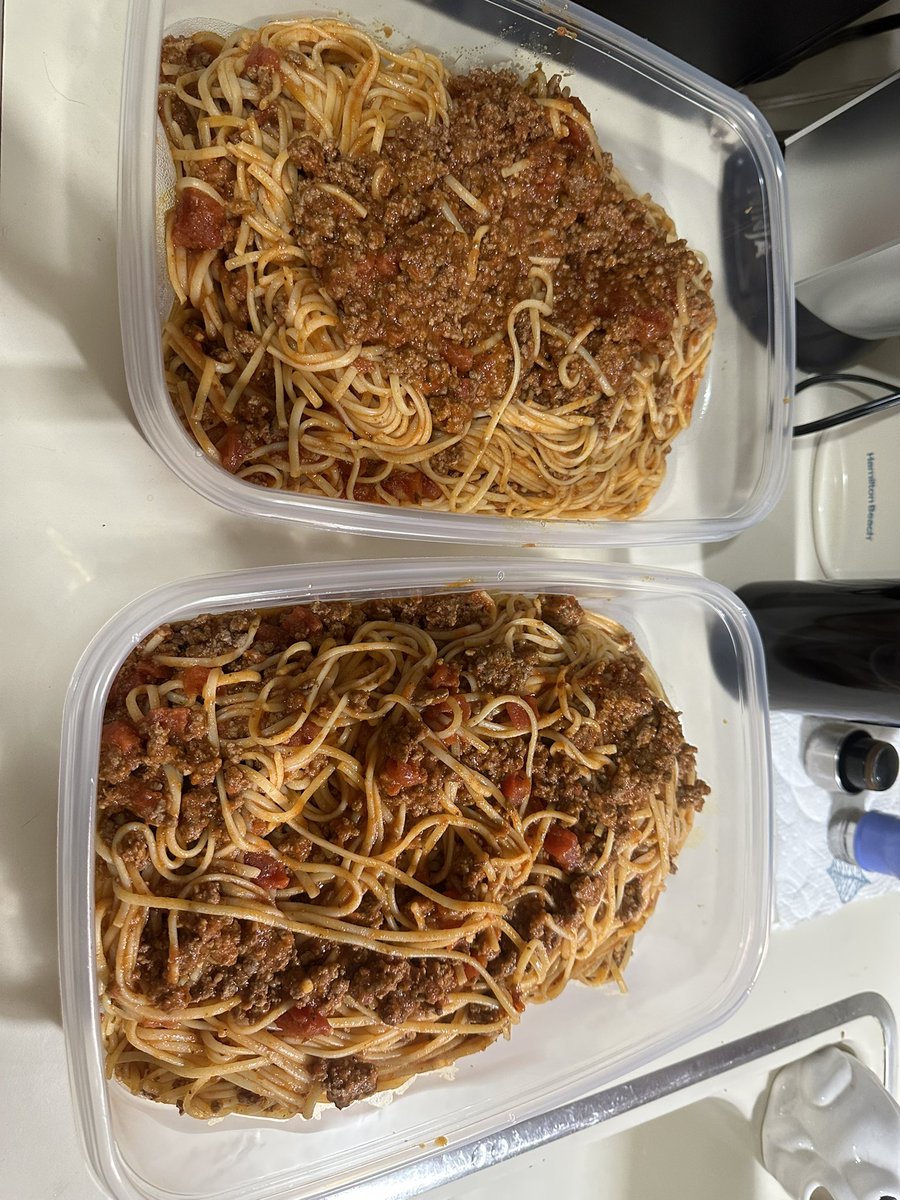 didntgoaspland's tweet image. Reprising my role as Team Mom!  Enjoy the food, Eagles on the Air!  @FBEagles #teammom #food #feedtheteam #hsbroadcast #studentrunbroadcast @FBCAathletics
