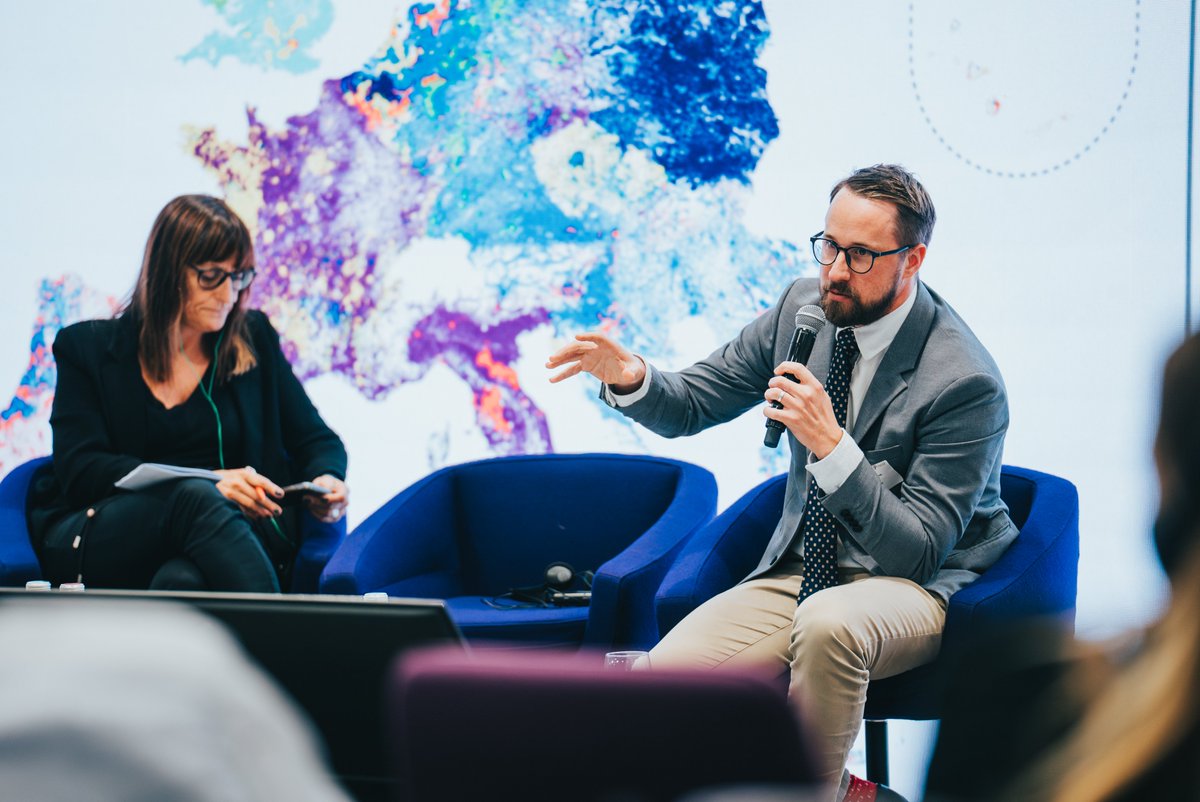 miroslavhajnos's tweet image. 🇪🇺 What an incredible journey it&apos;s been at the #NETLEX conference in #Bratislava 🇸🇰 Delving deep into the complexities of enforcing workers&apos; rights today.

📅Over the past two days, we&apos;ve thoroughly examined how #EU legislation safeguards workers&apos; rights. Tackling issues like…