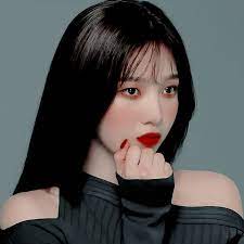 BLACK SWAN tweet media