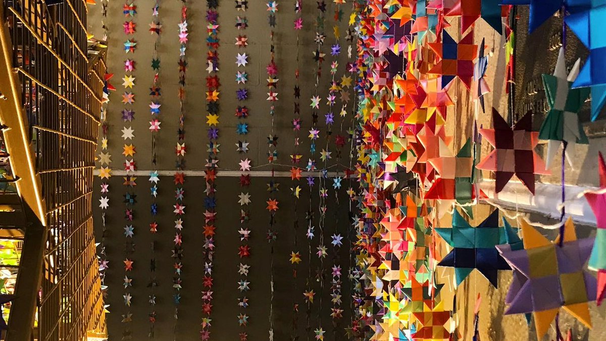 Volunteer needed to create the display for 'Festival of Stars' at The Model.

For more information, see link below on how to be a part of this wonderful project and artistic display!
i-vol.ie/volunteer-oppo…

@irelandstarweavers