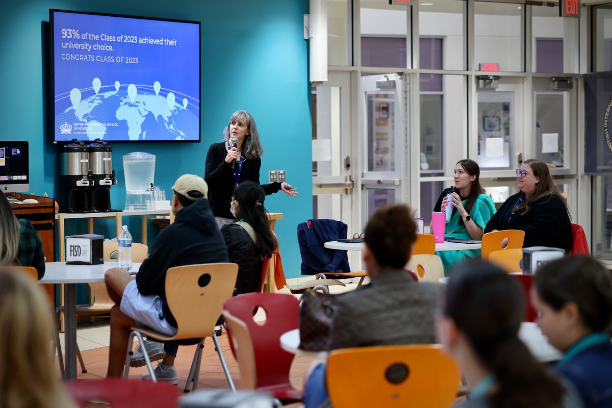 BISHouston's tweet image. Learning from the experts! Welcome to our Number Sense &amp;amp; Mastery in Mathematics masterclass for our Early Years and Primary #naeachievers! #BISHouston #createyourfuture