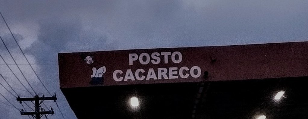 PabloBarbi's tweet photo. Toda vez que paro pra abastecer não consigo não reparar que o logo é um moleque mostrando a bunda... https://t.co/VvfDyKVr3g