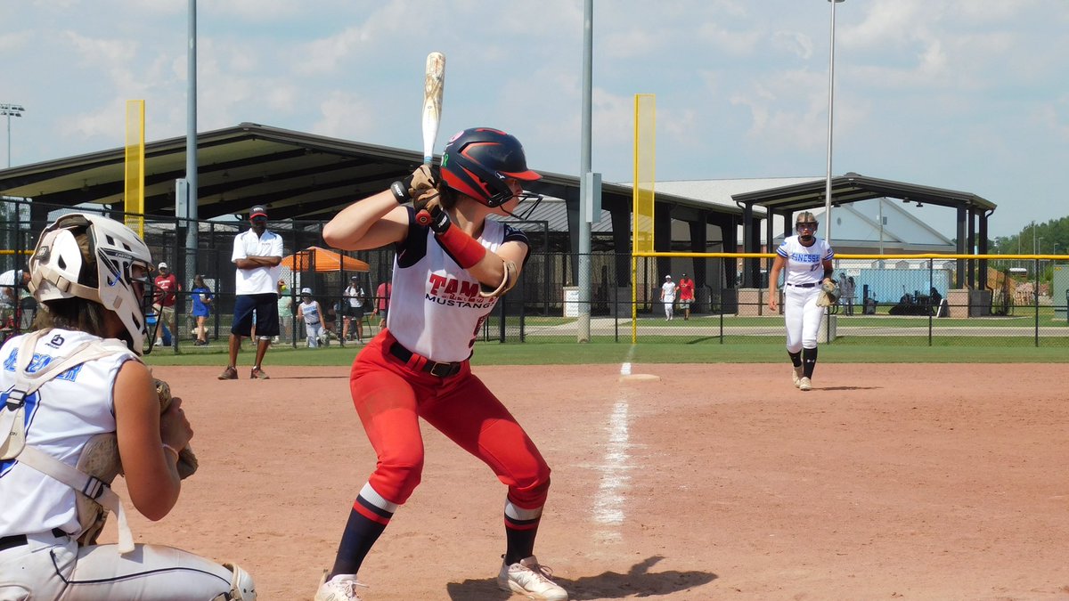 BelmontSoftball's tweet photo. Meet the new Bruins ⬇️

🐻 Addison Swink
🥎 Utility  
📍 Tampa, FL
🏫 Plant High School

#ItsBruinTime https://t.co/poFozzvcQn