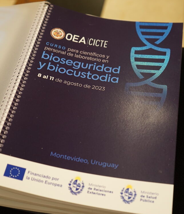 OEA_CICTE's tweet photo. El #ProgramaCICTE de #Bioseguridad y #Biocustodia tiene como objetivo promover medidas de prevención sobre #Proliferación de armas biológicas en países @OEA_oficial. En 2023, en colaboración con @EU_NOnProlif, hemos realizado actividades de capacitación en 7 países 🇦🇷🇨🇱🇨🇴🇩🇴🇵🇦🇵🇾🇺🇾 https://t.co/YL5lYdnETT