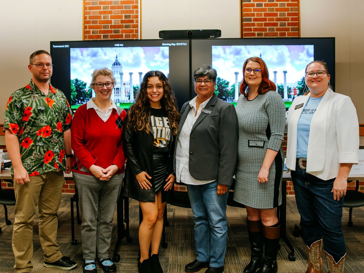 MizzouEducation's tweet image. Today's lunch and learn panel discussion included faculty, staff and students who shared their journeys as first-generation students. Topics covered essential resources, self-advocacy, and pathways to education. #mizzou #firstgenmizzou