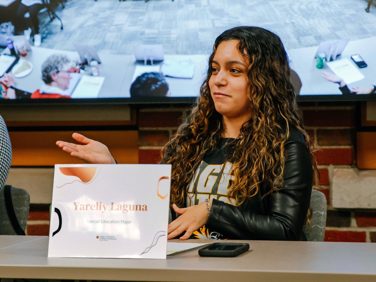 MizzouEducation's tweet image. Today's lunch and learn panel discussion included faculty, staff and students who shared their journeys as first-generation students. Topics covered essential resources, self-advocacy, and pathways to education. #mizzou #firstgenmizzou