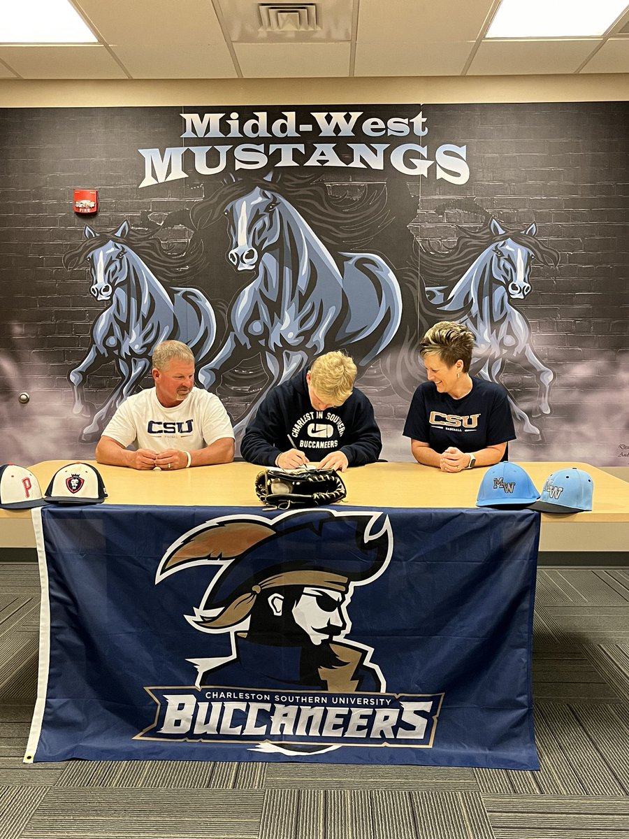 CadenWolfley's tweet photo. Signed! ⚾️ 🏴‍☠️

Want to thank my family, friends and coaches for their support and @CoachMac_23 @CoachTwohig @CoachKs2 @JoshMerrigan for this tremendous opportunity. 

BUCS Nation let’s ride!

#FTF #BucsBall2024 https://t.co/GR2hjmuKP7
