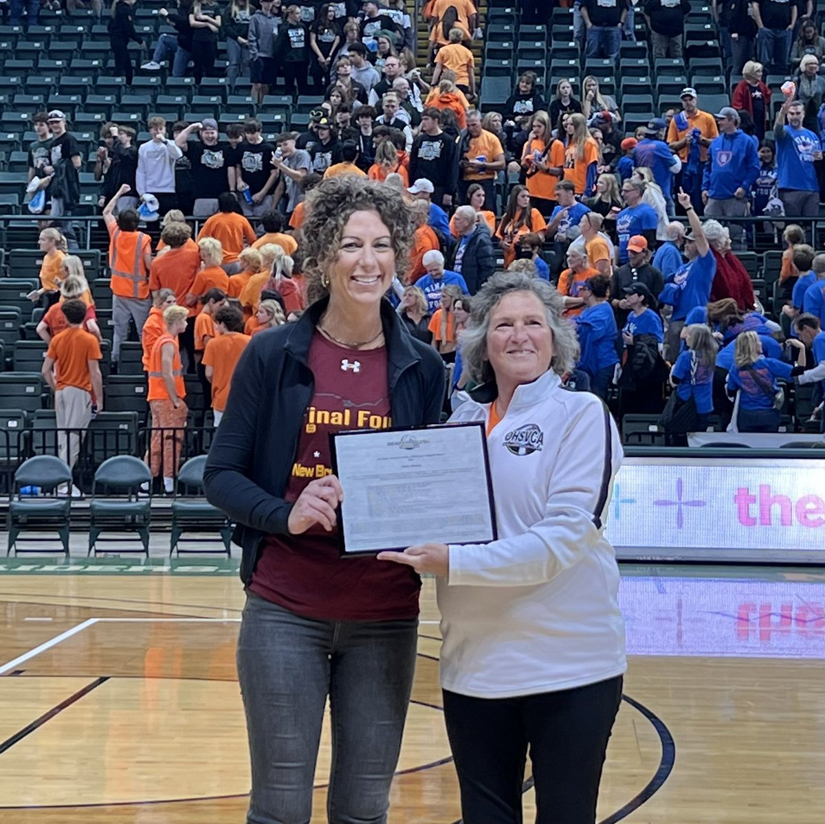 OHSVCA's tweet photo. The 2023 OHSAA &amp; The OHSVCA Jim Muth Sportsmanship, Ethics &amp; Integrity Award Winner - Diana Kramer from New Bremen High School https://t.co/8ytxkCfedu