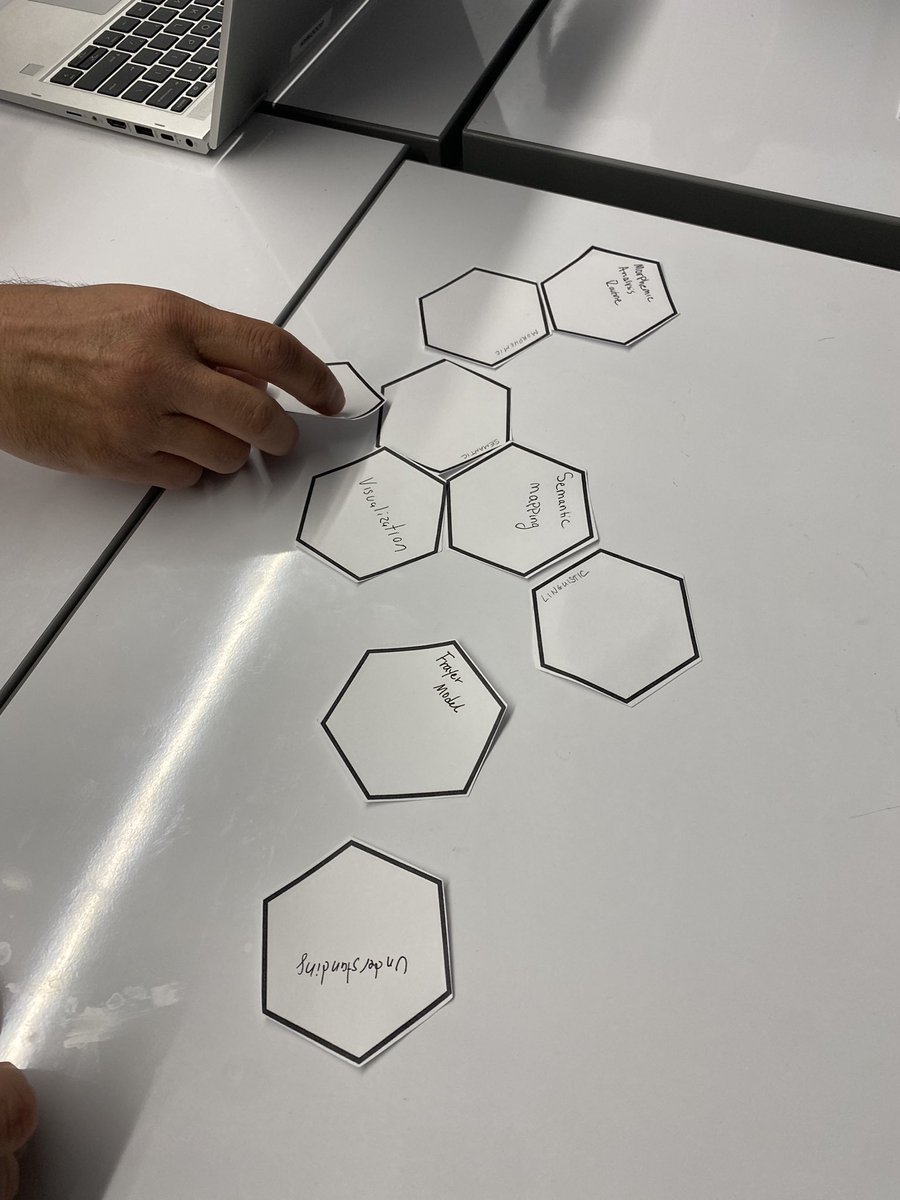 Heather Schuster tweet media