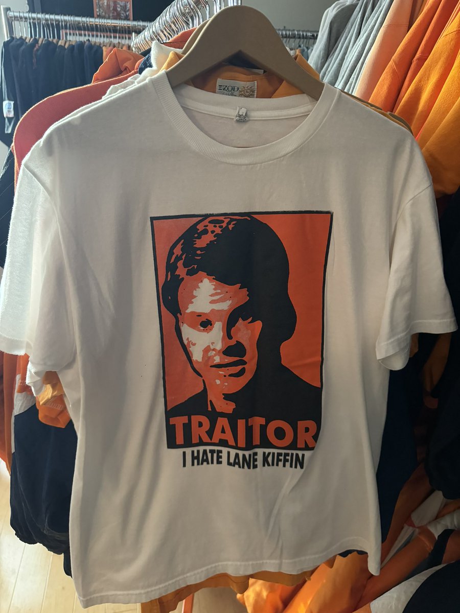 Just to be clear… we are rooting for <a href="/Lane_Kiffin/">Lane Kiffin</a> tomorrow, right? #vols #kiffin