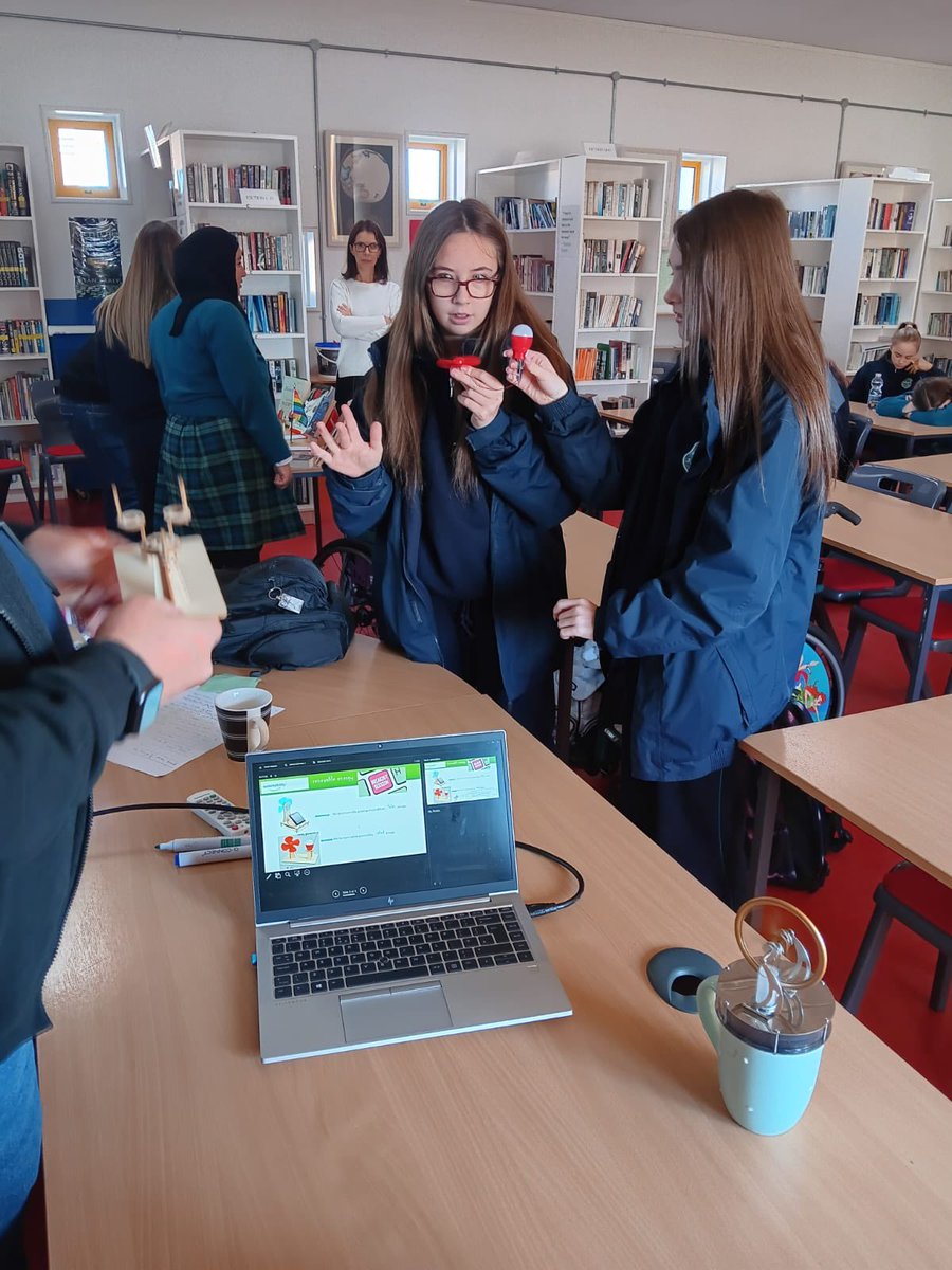 stpaulsg's tweet image. Second years attended their 2nd session with @BITCIreland and @awscloud today. Thanks to 
Andrew Dowling, Edel Littleton &amp;amp; Graham Jones who presented on Sustainability. The girls learned different ways to make their daily lives more sustainable. #AWSInCommunities @lecheiletrust1
