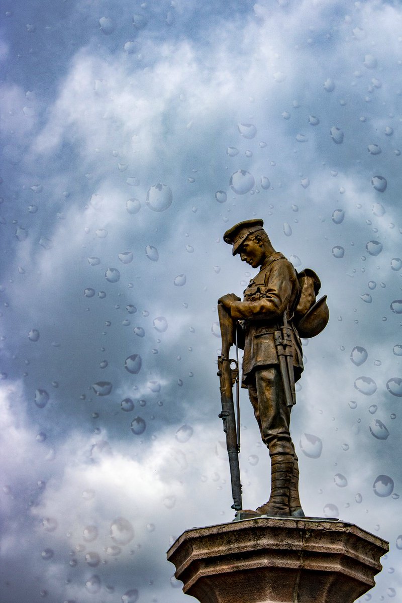 Mediscreen's tweet photo. On this day we remember the injured &amp; fallen soldiers fighting for our freedoms.

Lest we forget.

#Remembranceday #warshouldnothappen https://t.co/K7T03aN2Lr