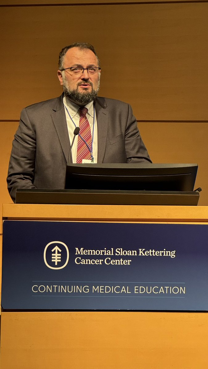 🔝education in the big 🍎 🏙️ @MSKCancerCenter a great chance to meet friends and discuss trials and trends in colorectal oncology. Thanks for the honor to present here #TTSS. #mskcolorectalcme @DrGarciaAguilar @ColonCancerDoc @IsmailGogenur @DavidLiskaMD @JoshSmithMDPhD