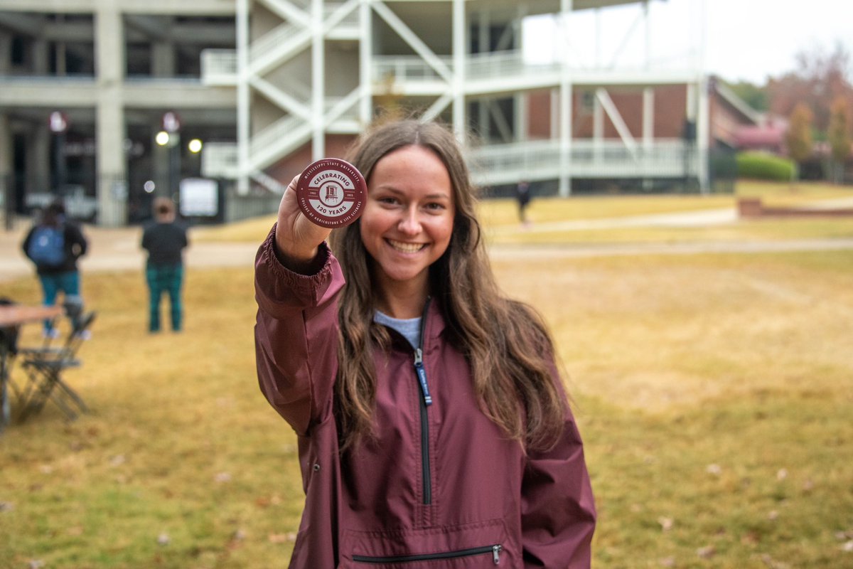 MSU_AG's tweet photo. The cold weather didn’t stop us from having an awesome afternoon!

Thank you to everyone who came out to The Junction to celebrate 120 years of #MSUAg! https://t.co/nf2PQgaZYb