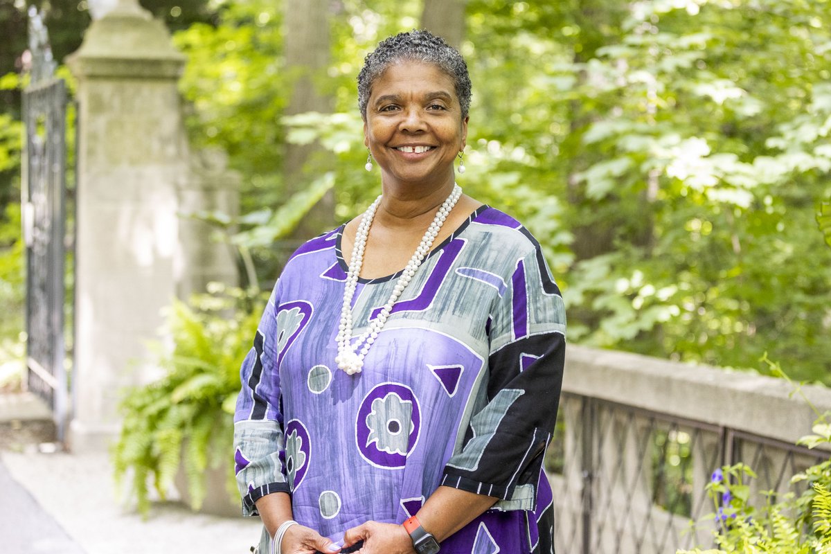 Entirely stunning news from Newfields this Friday afternoon: CEO Colette Pierce Burnette exiting role after 15 months. Details at <a href="/IBJnews/">IBJ News</a>: tinyurl.com/mskfa6ry