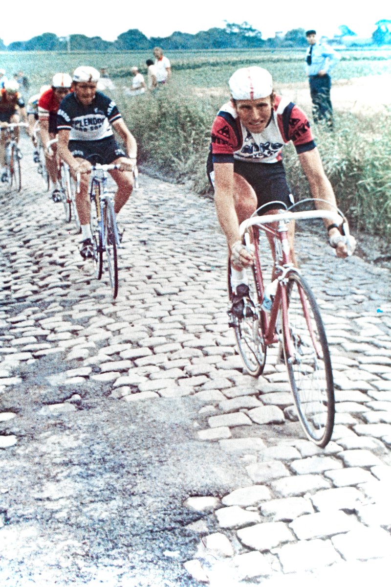 team_zoetemelk's tweet photo. Joop ZOETEMELK casse la baraque
#TDF1979
#JoopZOETEMELK Forever 🔥🇫🇷 https://t.co/lXWZ1K4w6A