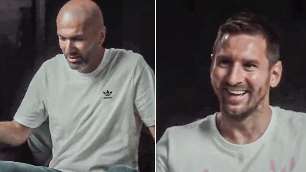 Tocapilotes's tweet photo. ZIDANE : “Te consideras como el mejor jugador de la historia ?”
MESSI: “No se, es la gente quien debe decir de ello”.
ZIDANE: “Para mí, eres el mejor de la historia” https://t.co/jwxlpihhdK