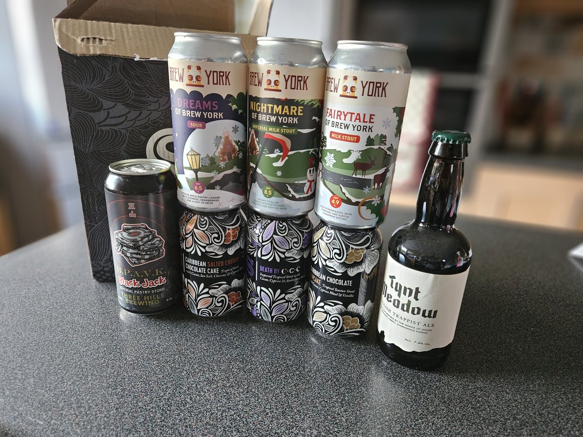 AlisterWillis's tweet photo. Amazing service as usual from @UKBeerGarage. Looking forward to getting stuck into this lot. https://t.co/cyB9jC3KUd