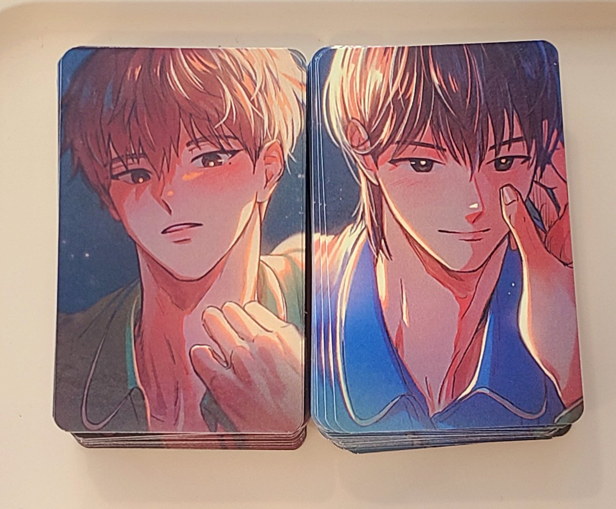 ✈️💘

상뱅 빼빼로 카페에서 포토카드 배포중입니다.