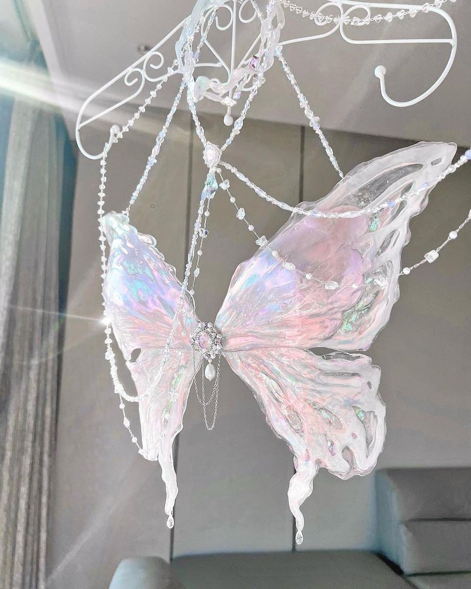 cgcfxcv's tweet photo. Ziwu Artemis' Corset Exhibition https://t.co/f7MkcCHqji