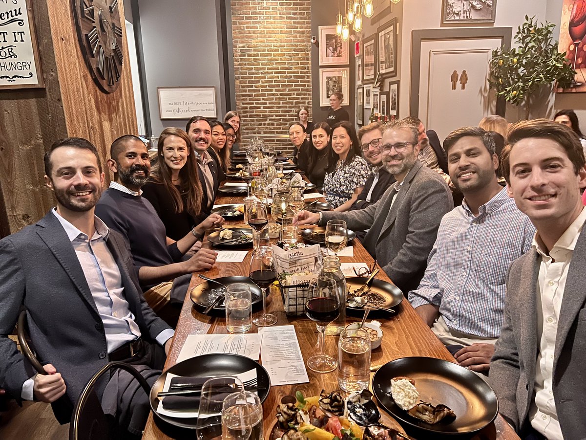 🎉 @WeillCornell and @ColumbiaTx Hepatology Dinner @TableBoston. Starting off #TLM2023 with good food and good company! #LiverTwitter #GITwitter @AASLDtweet