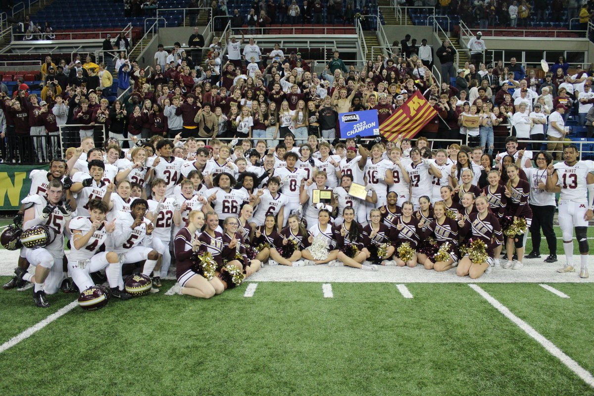 NDHSAA's tweet photo. 2023 NDHSAA Division AAA Football State Champions: Minot High Magicians 

https://t.co/xKBMWm7Kkl 

#NDHSAA #NDpreps @BankWithChoice #PeopleFirst